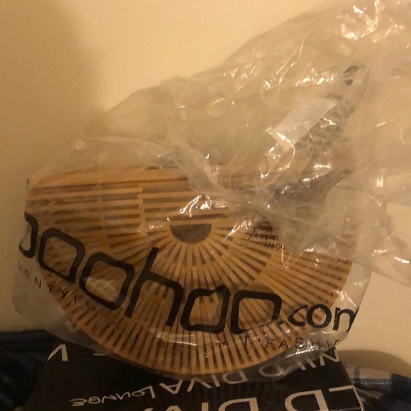 Large bamboo purse - Picture 2 of 5